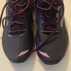Brooks Adrenaline GTS 20  Women's in Black and Purple w/GuideRails® support